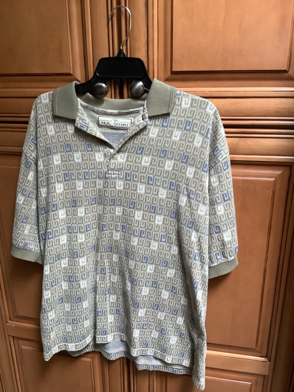 MENS SHORT /SLEEVE POLO SHIRT IN LIGHT KHAKI AND BLUE